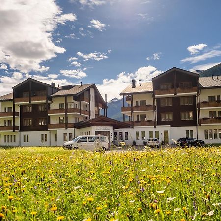 Hotel Hubertus Obergesteln Exteriér fotografie